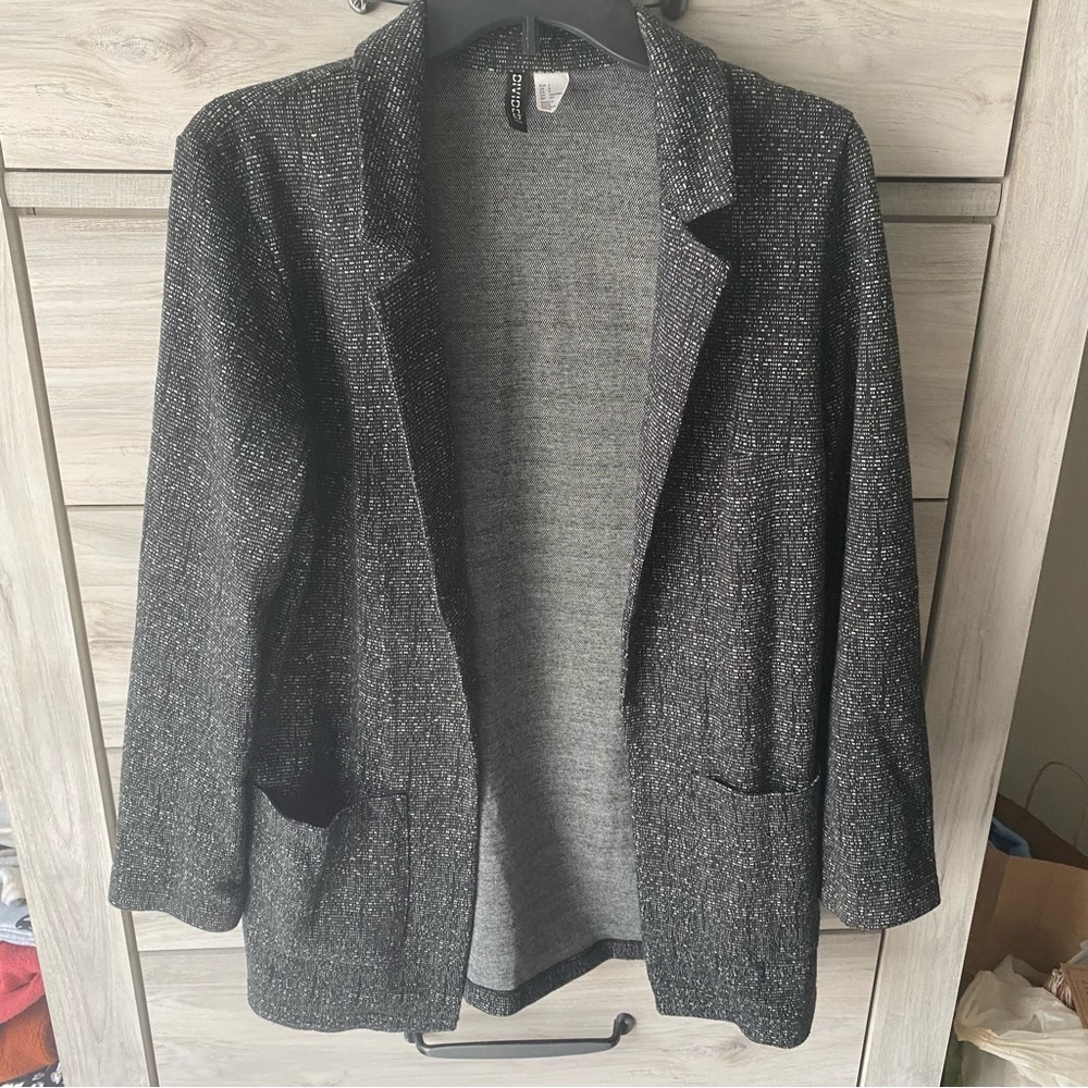 H&M Open Black Patterned Sweater Duster Blazer